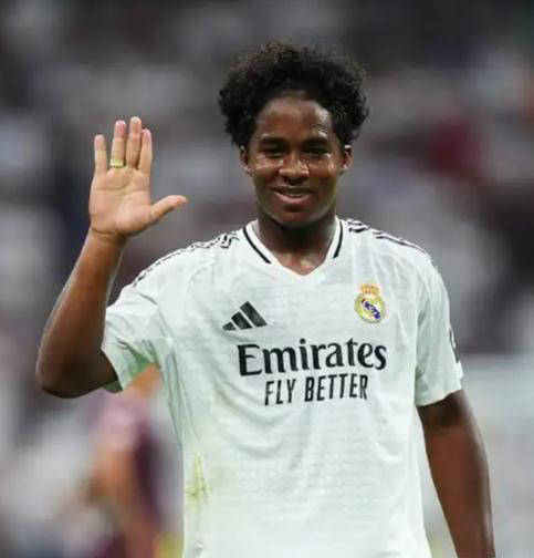 重返意甲！19岁巴西新秀转投，6500万欧冲击金靴